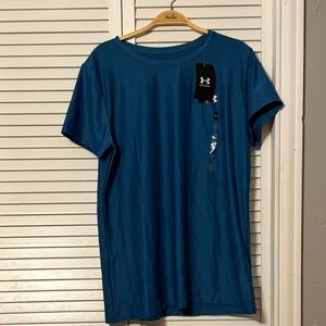 NWT Women’s Under Armour Short Sleeve Tee